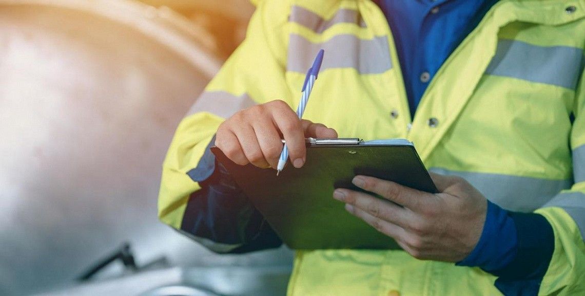 Специалист, ответственный за обеспечение безопасности дорожного движения